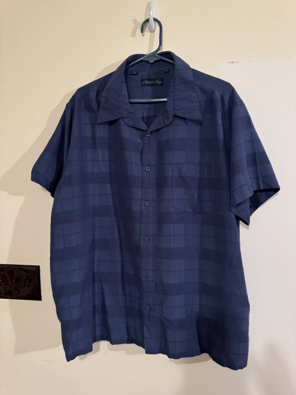 Milano Bay 2X short sleeve, Blue plaid dress shirt. very good shape